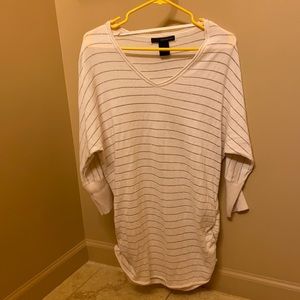 Large Calvin Klein 3/4 sleeve cotton, nylon shirt